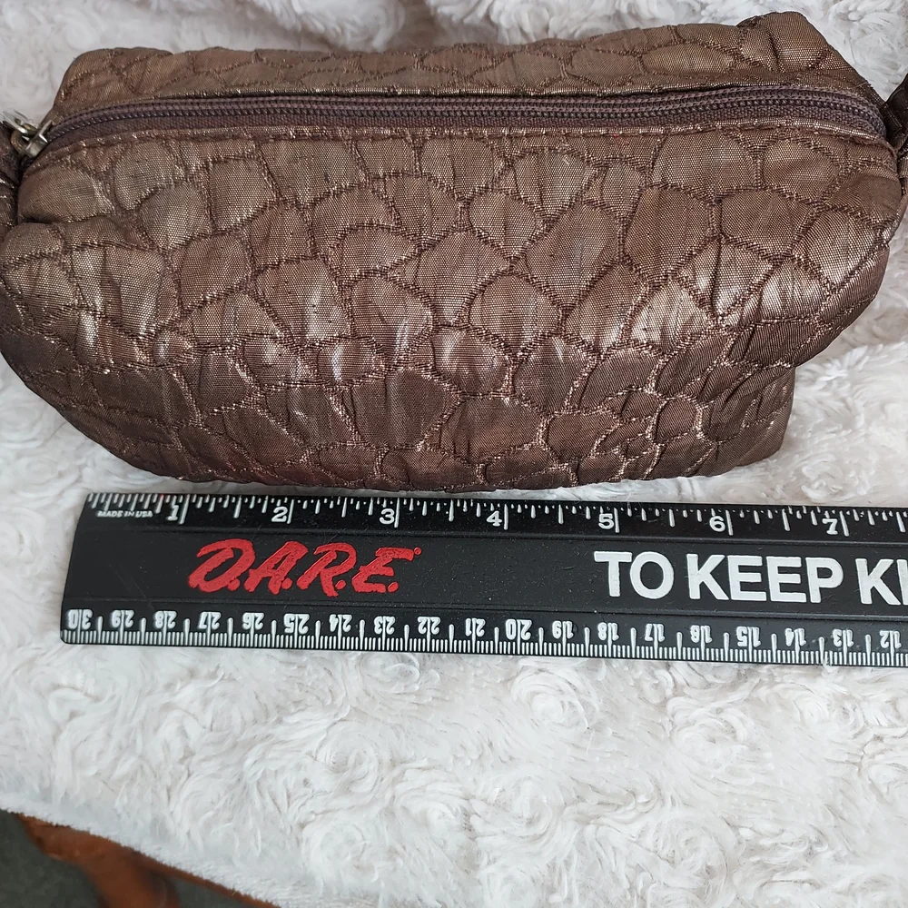 Chic Lancome Bronze Brown Quilted Textured Cosmetic Travel Bag Metallic